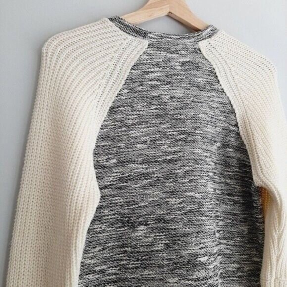 ANTHROPOLOGIE | Dolan Raglan Bell Sleeve Sweater Sz XS - Picture 8 of 13